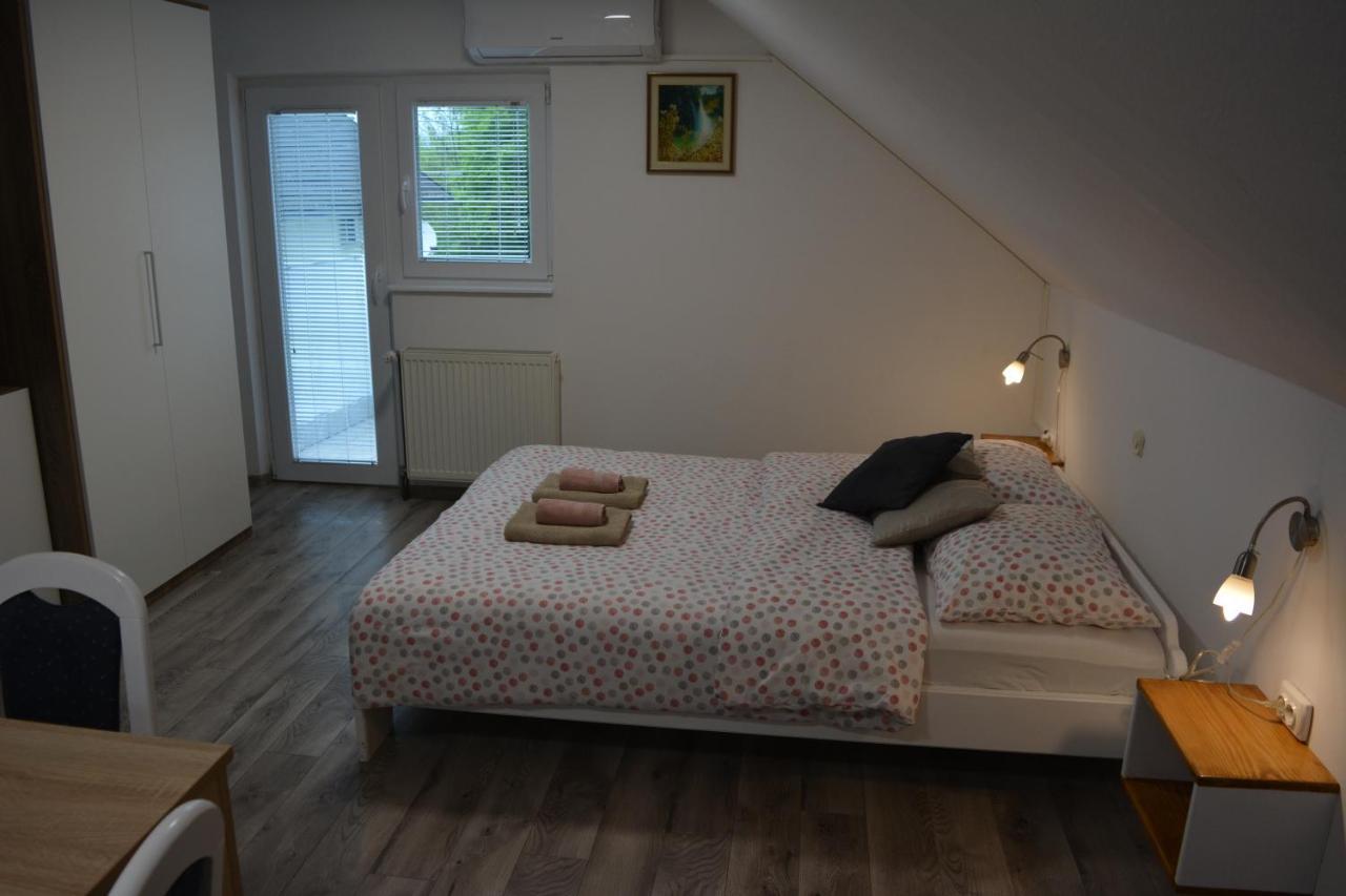 Rooms Lucijana Jezerce Eksteriør billede